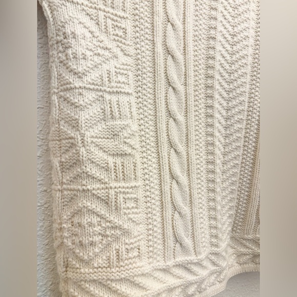 L.L. Bean Vintage Ivory Cable Knit Cardigan Sweater Cotton Size Small - Picture 9 of 12